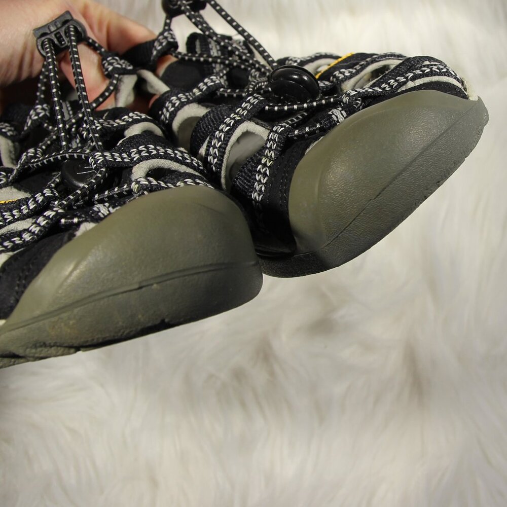 KEEN Women’s Waterproof Sandals Black Gray Size 7.5 Closed Toe Shoes 1008448 - Picture 6 of 14